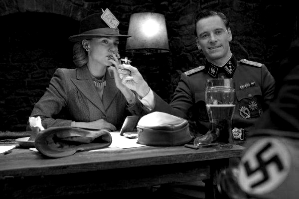 Ϊʲô�¹��ɴ�����Ʒ���ô˧ �¹��ɴ���Ӣ���������Ӿ���˧��