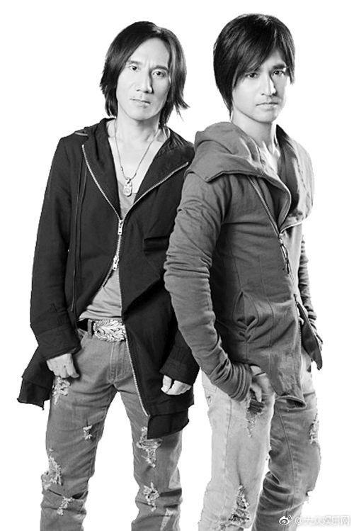 动力火车正式在台湾成立,这个一个摇滚流行歌曲合唱组合,组合成员尤