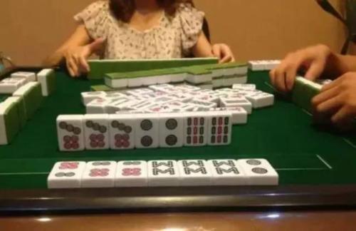 �齫���Ʒ����͹���̽�� ���齫ʱ���ƵĹ�����������