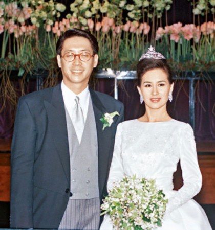 �γ����к����� �γ�����b��һ����