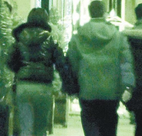 �γ����к����� �γ�����b��һ����