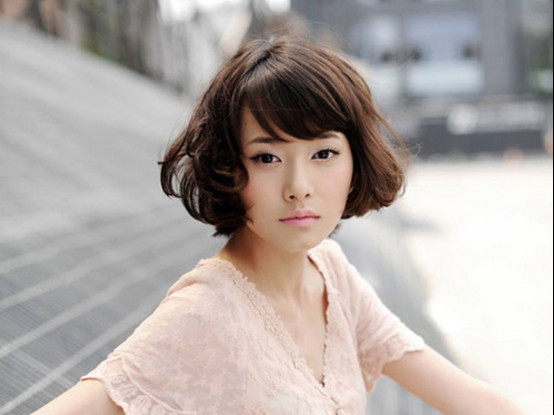 �������˭���µ����� ����Ƶ��Ϲ���˭