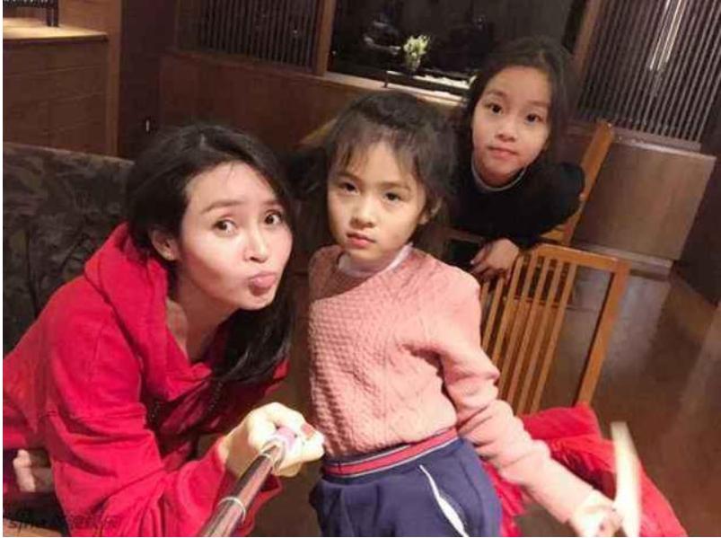 �����ӵ��Ϲ�����������Ƭ ����������