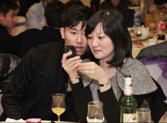 周海滨媳妇巴辛,你还记得吗郑智的老婆,据说是山艺