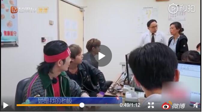 ���л�ǰ���Ѻڸ���Ƭ ���������л۽������