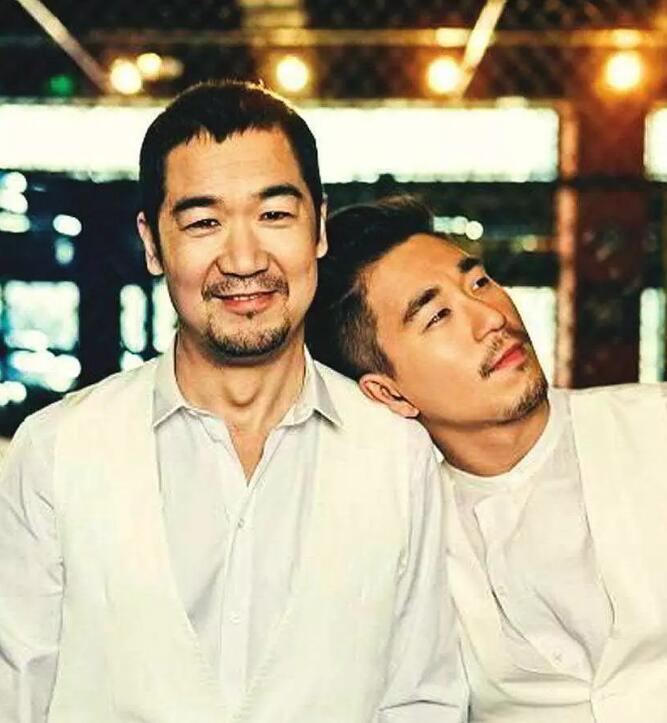 张默现在怎样了在做什么工作 张默又出什么大事了吗