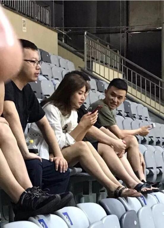 美女主播宋美娜和秦奋恋情坐实 秦奋身高160真的假的