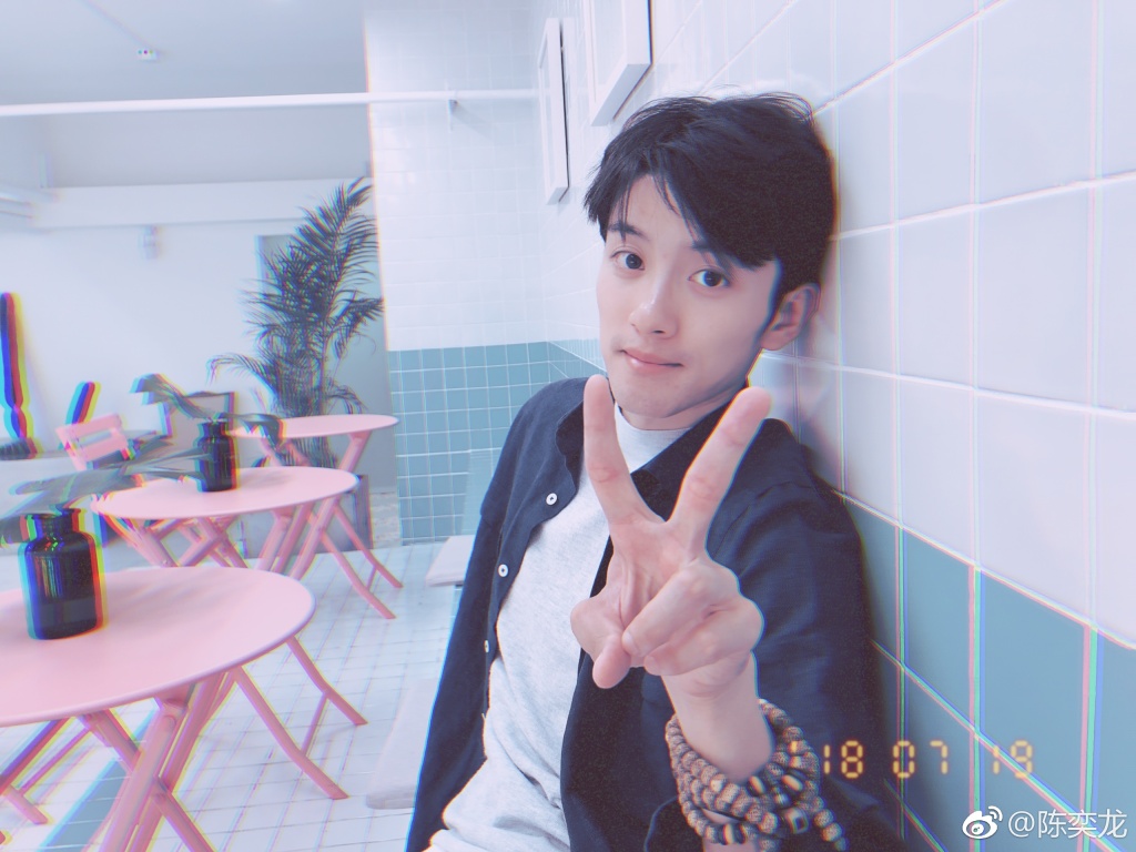 �������������� ���˸���������������