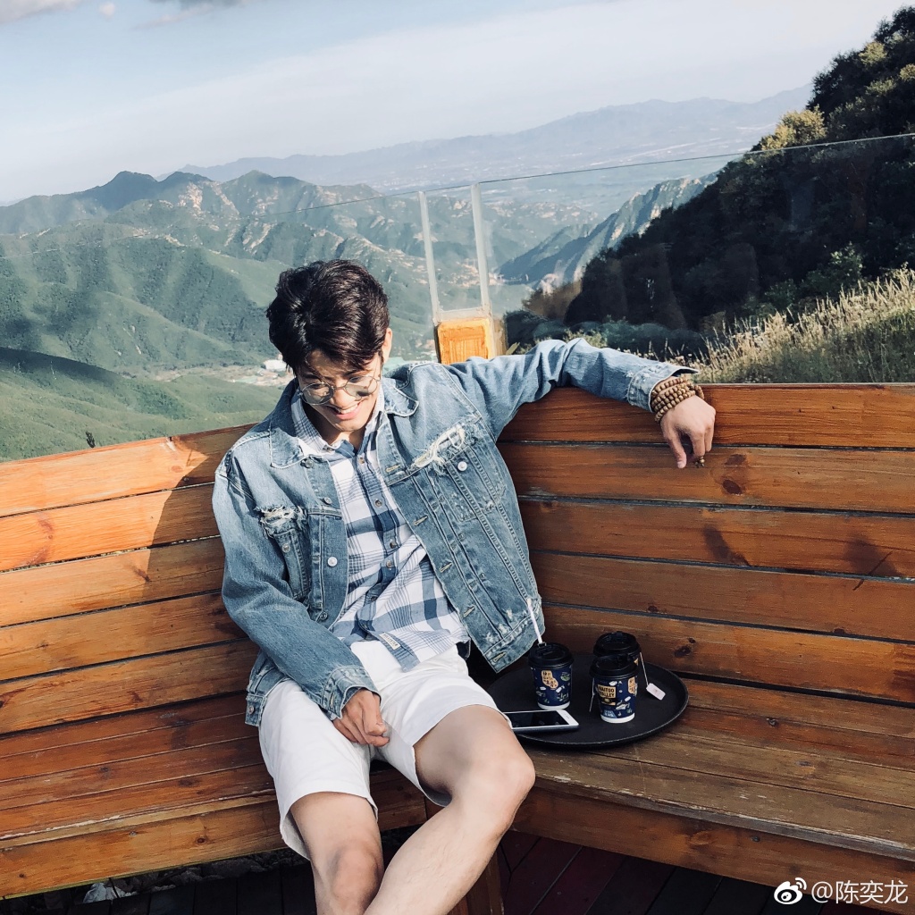 �������������� ���˸���������������