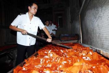 �����������̶�����Ƶ��ô���� ���������ڱ�ý���ع�