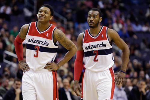 �ȶ����ֶ�˭������ϴ� �ֶ�Ϊʲô��ǽ��