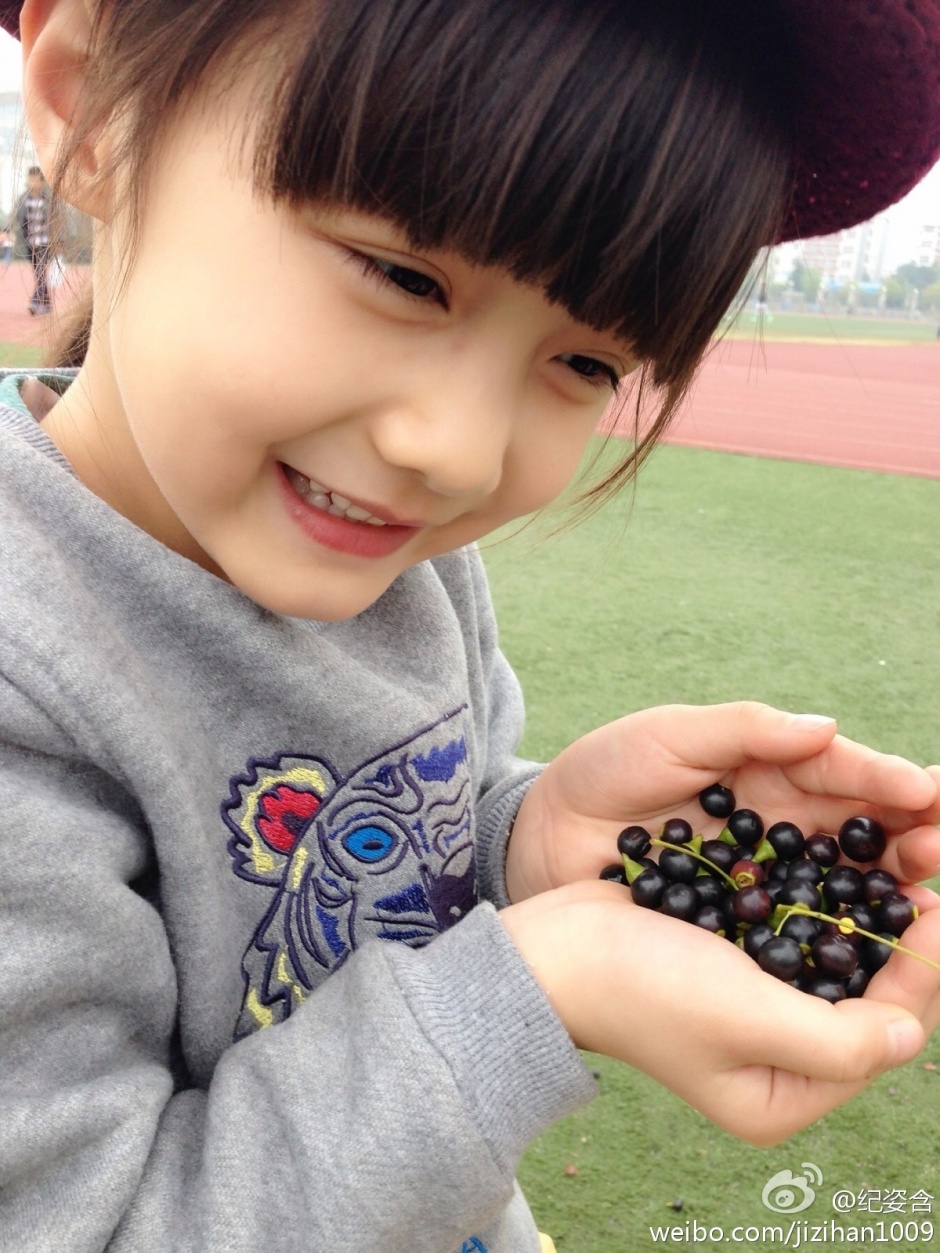 纪姿含父母是谁 纪姿含个人资料介绍