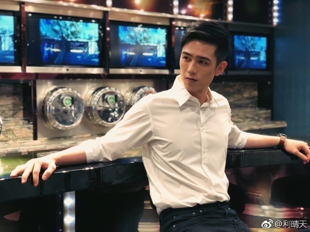 ������Ů�����ǽ��� ����˵����������һ��