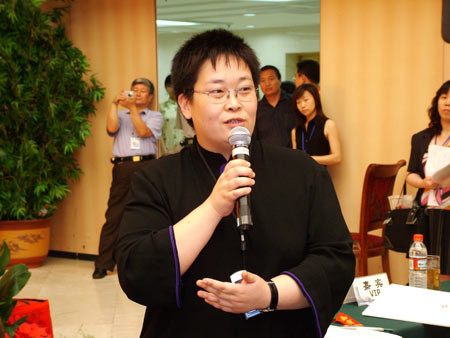 ����Ů��������Խ���� ��������Խͷ����ô����