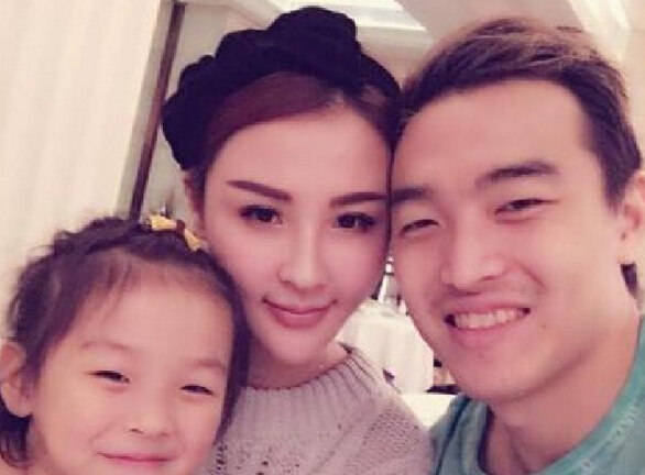 ������������ӯ����������������� ��ӯ�ĸ�����˭