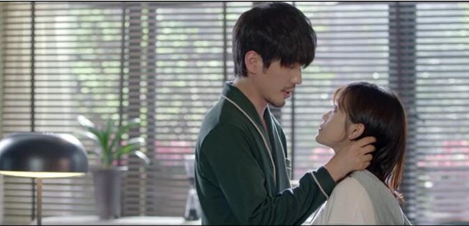 ��溵t��֣�����Ա��� ֣������ʵ�����Ƕ��