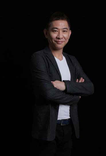 �����Ⱥͷ�����ĸ���ʷ�ع� ���Ϲ���˭