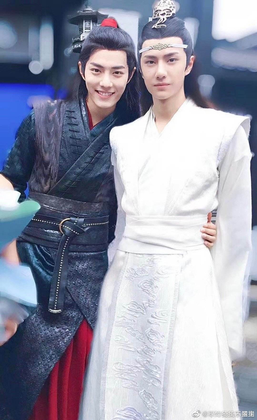 ��һ��ФսȦ�ڰ빫��������� �������Ͽ��ִ�Ӫ����һ��