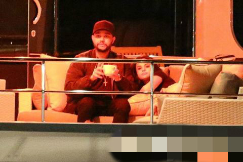 ���������Ը�ʮָ���� Ū�޼�˹͡�Ȳ�