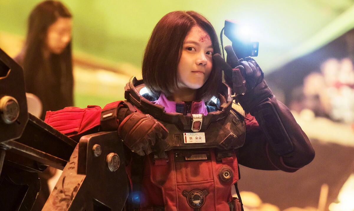 �Խ���˫����ͷ��Ƭ �Խ������������˭