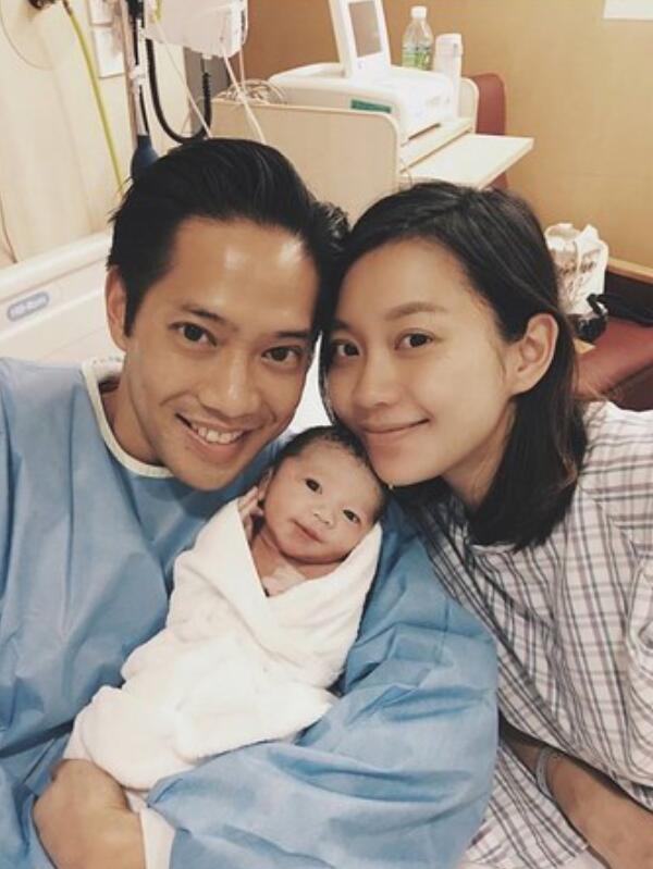 �誹�����һ�����ڵ���Ƭ���� ���������۶���