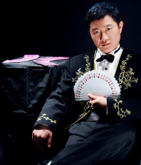 ����ձ��������ڲ��ý�������� �����һ��Ӯ�˶���Ǯ