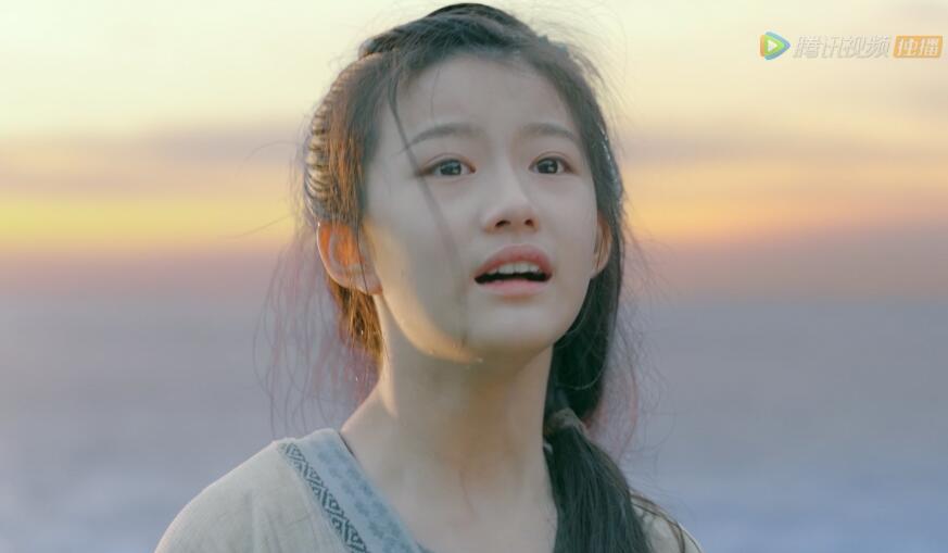 家中还有一个妹妹,名叫刘安琪她不光