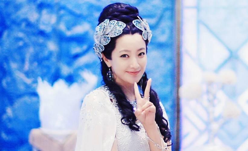 ��ϲ������ǰ������Ƭ�ع� ��ϲ�Ƶ��Ϲ���˭��ʲô������������