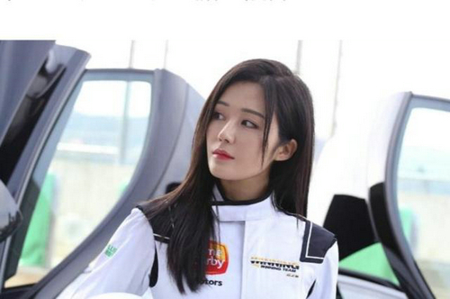 �����������ֱ�����˭ ������������