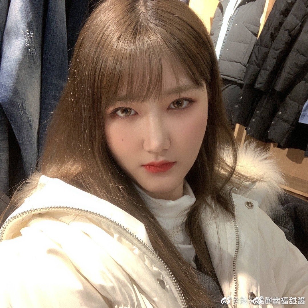 据悉,小虎本名叫李元浩,河南汝州人,他是1998年1月28日出生的,今年