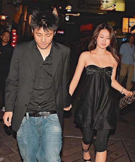 �����ʸ������ϼ�� �ǻ�������ǰ��������ĵ���������