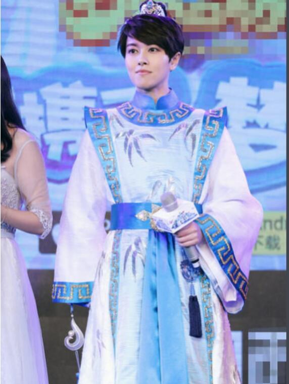 �϶��Ͽ��ִ�Ӫ���� �϶�Ϊʲô��Ů����װ������