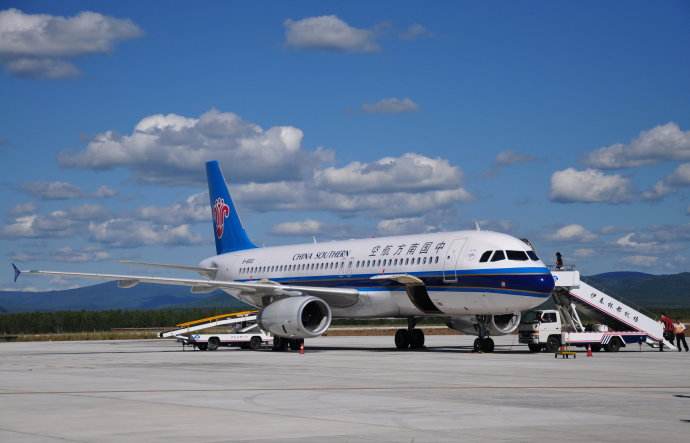 �Ϻ��տ�320�ĸ���λ�� �Ϻ�����λ��ĸ�������