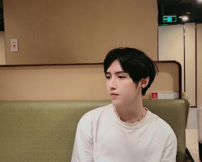 �����ٽ������� �����������������ʥ����һ��