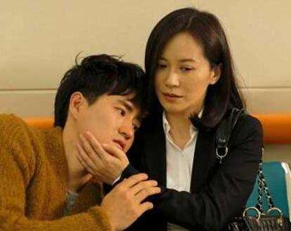 ��ɺ���W���������� ��W�ĸ�����˭