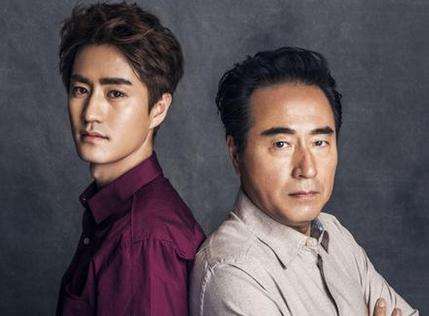 ��ɺ���W���������� ��W�ĸ�����˭