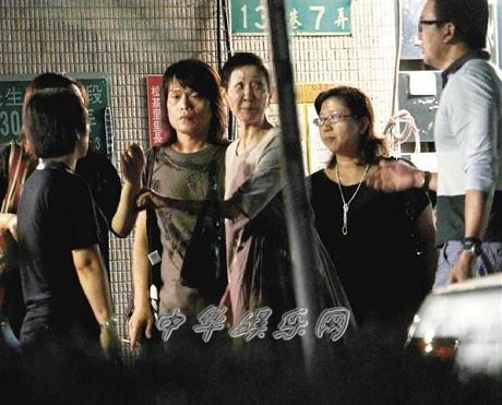 伍佰的老婆陈文佩照片 伍佰有孩子吗