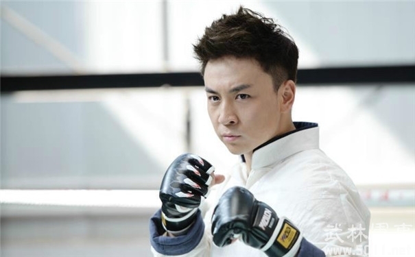 ��С���ͺν��ж���������� ��С���ͺν�Ϊʲô����