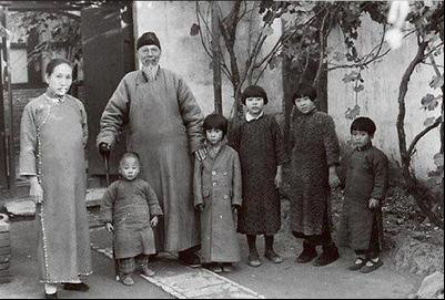 ���ʯһ��Ȣ�˼���Ů�� 84������ʯȢ�˵���������