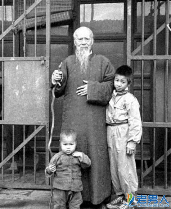 ���ʯһ��Ȣ�˼���Ů�� 84������ʯȢ�˵���������