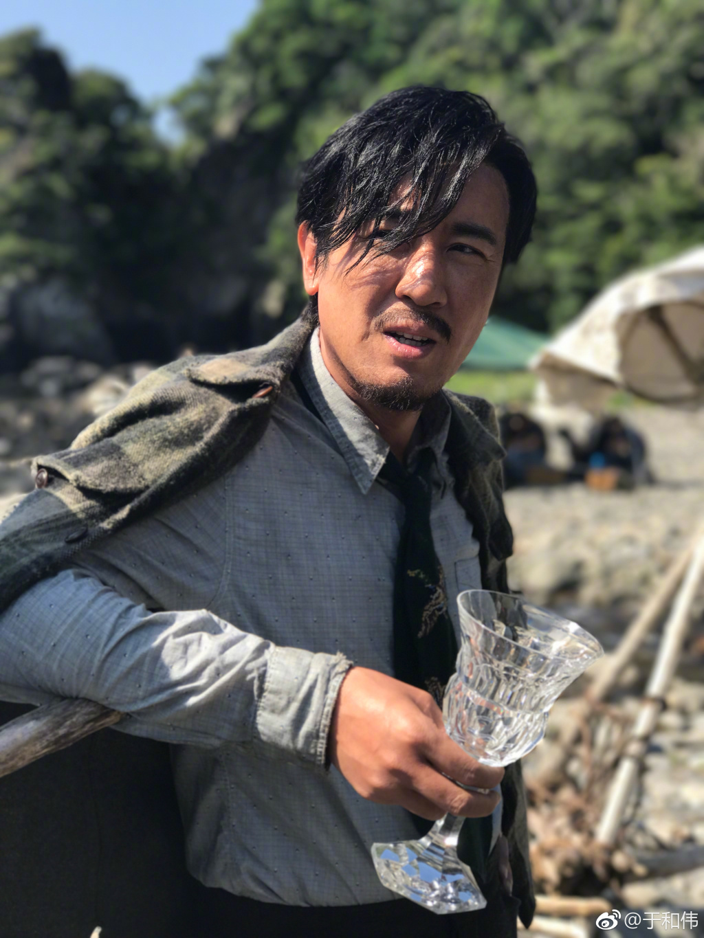 �ں�ΰ���Ǽ�����Ա �����ڵ�Ӱ�͵��Ӿ�Ƭ��ֱ����