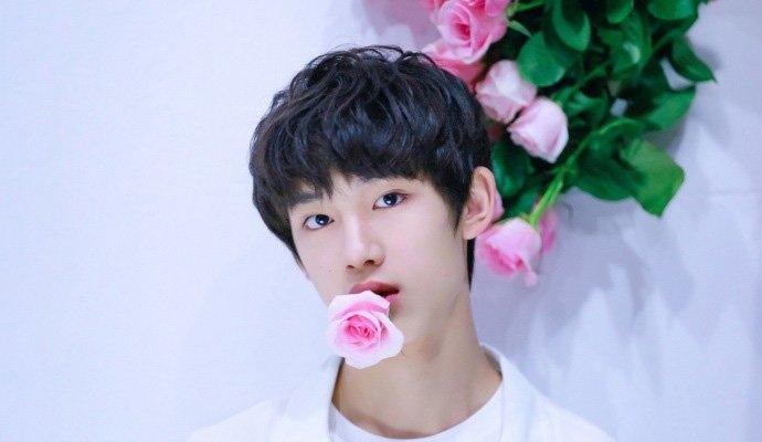 ������Ů������Ƭ ��������ʵ����СС��