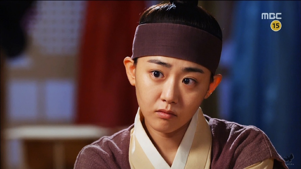 文根英病情最新消息 文根英脸变大是因为生病的事吗