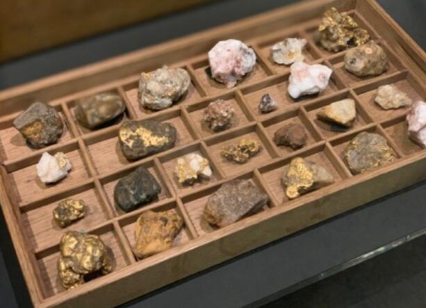 ��ͷ��Ϊʲô��������ô�� ���ȴ��ƽ�ҪֵǮ��