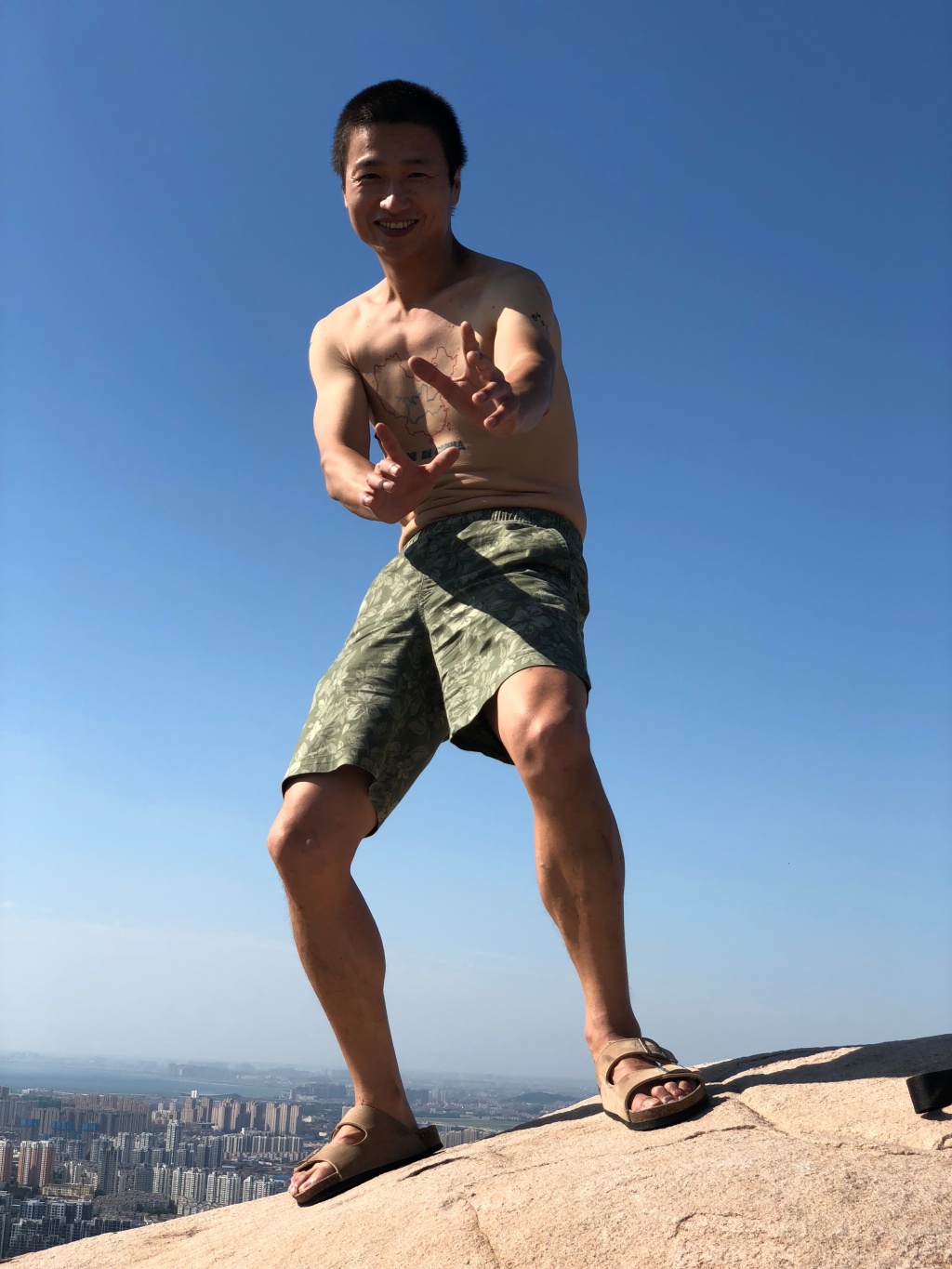 ���в�����־��Ϊʲô Ϊʲô����Ů��������־�ĸ�