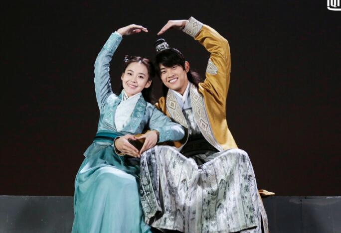 王天辰和魏大勋,郑恺对比照 王天辰女友是张佳宁吗