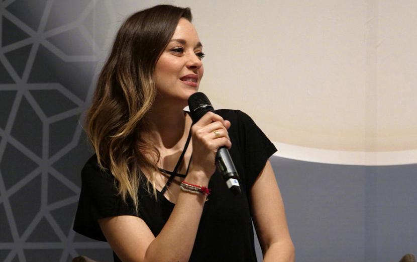 玛丽昂·歌迪亚最辣的一部电影是哪一部 她在的士速递中有露吗