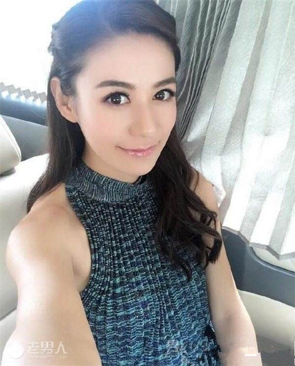 �������߹�¶������ͼ ����������ǰʲô����