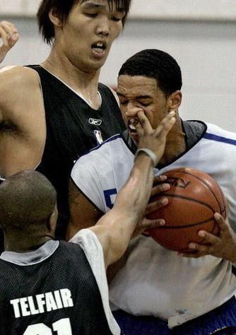 �����˶����ϵ�������ͼ �����˶�Ա���γ���˲��