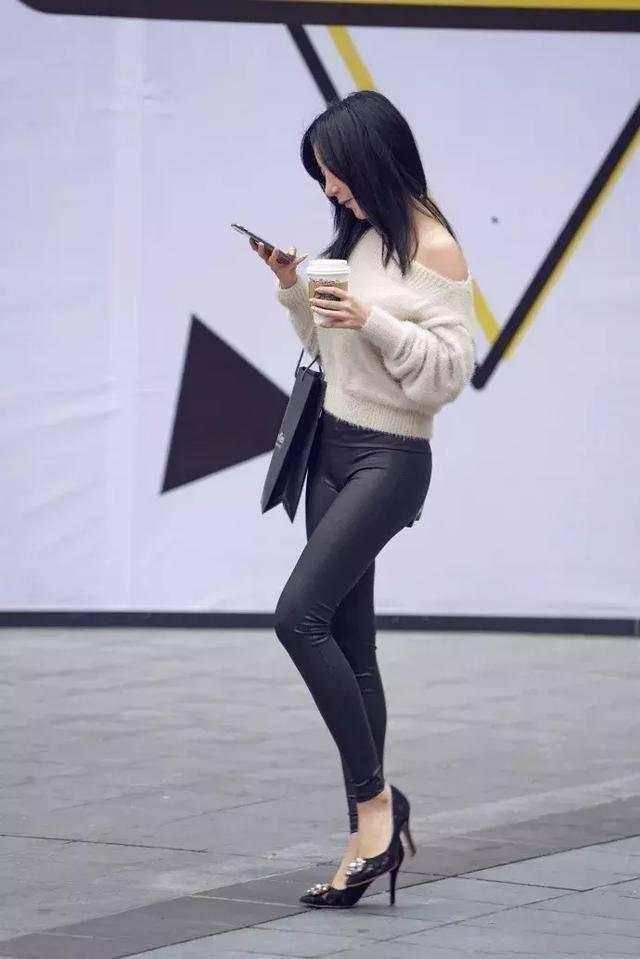 �߸�Ь�󲿷�Ů���ܲ���12cm Ů�˲��´ֶ̾���Ģ��ͷʲô��˼